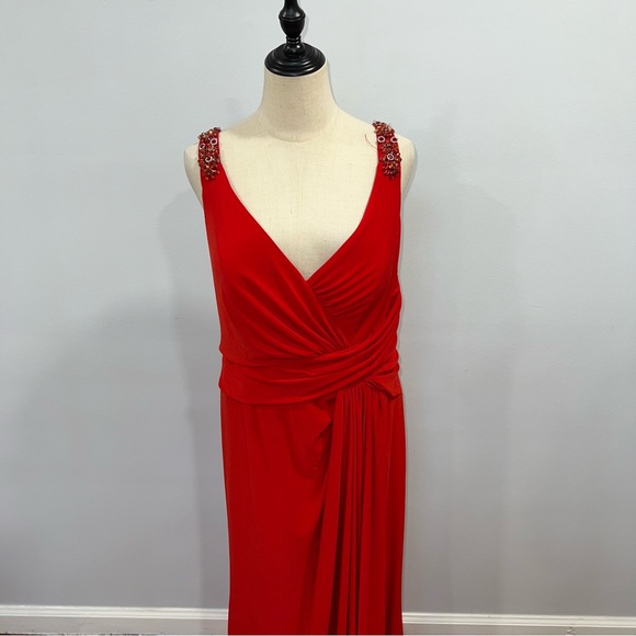 Mac Duggal Red V-Neck V-Back Embellished Shoulders Gloor Length Gown - Reemoly - Picture 9 of 17